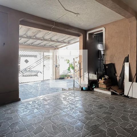 Casa à venda com 100m², 2 quartos e 5 vagasGaragem