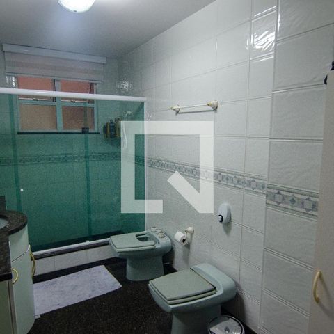 Apartamento à venda com 180m², 3 quartos e 1 vagaBanheiro