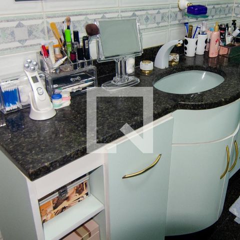 Apartamento à venda com 180m², 3 quartos e 1 vagaBanheiro