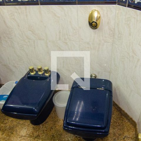 Apartamento à venda com 180m², 3 quartos e 1 vagaBanheiro do Quarto 2