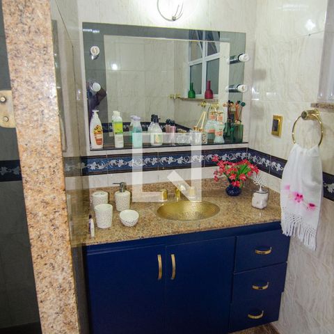 Apartamento à venda com 180m², 3 quartos e 1 vagaBanheiro do Quarto 2