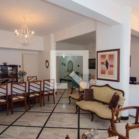 Apartamento à venda com 180m², 3 quartos e 1 vagaSala