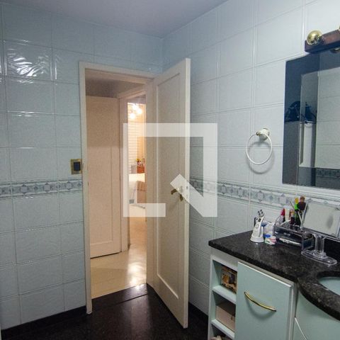 Apartamento à venda com 180m², 3 quartos e 1 vagaBanheiro