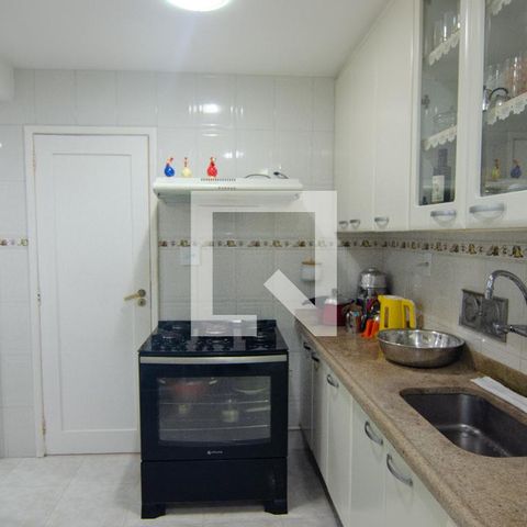Apartamento à venda com 180m², 3 quartos e 1 vagaCozinha