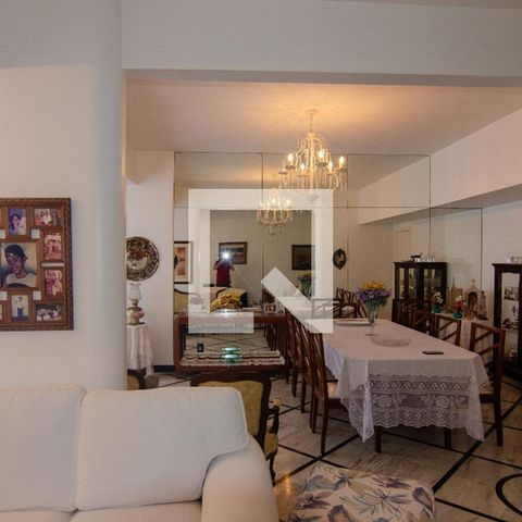 Apartamento à venda com 180m², 3 quartos e 1 vagaSala