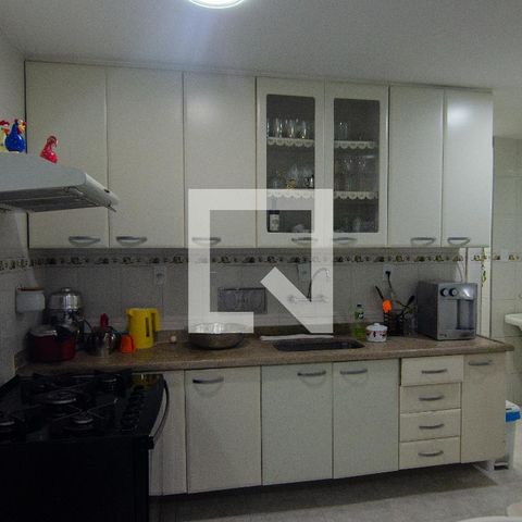 Apartamento à venda com 180m², 3 quartos e 1 vagaCozinha
