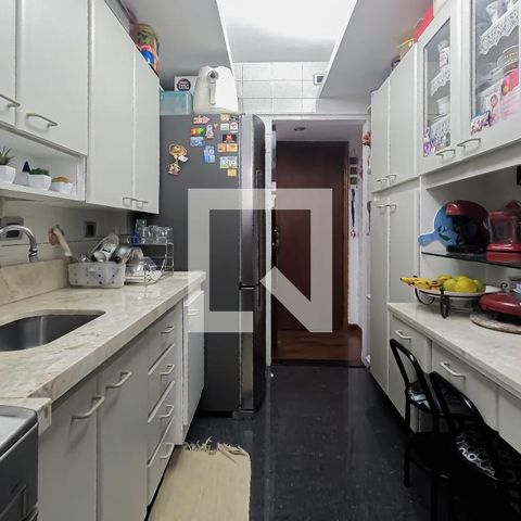 Apartamento à venda com 90m², 3 quartos e 1 vagaCozinha