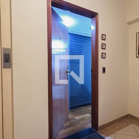 Apartamento à venda com 90m², 3 quartos e 1 vagaEntrada
