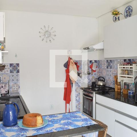 Casa à venda com 200m², 3 quartos e 2 vagasCozinha Edícula