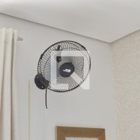 Casa à venda com 200m², 3 quartos e 2 vagasDetalhe quarto Edícula