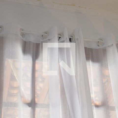 Casa à venda com 200m², 3 quartos e 2 vagasDetalhe