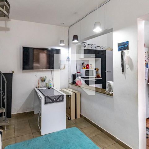 Casa à venda com 159m², 3 quartos e 2 vagasEdícula - Sala