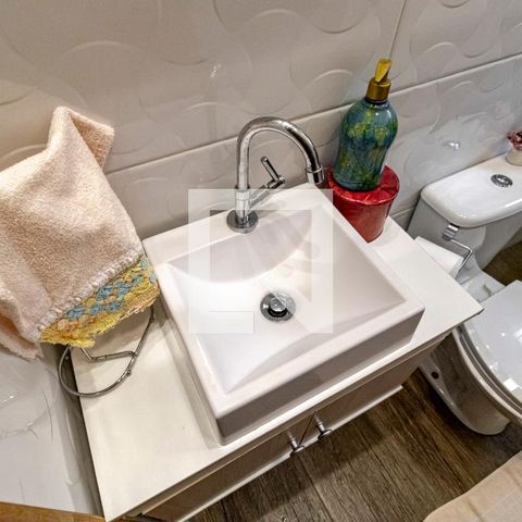 Casa à venda com 159m², 3 quartos e 2 vagasBanheiro 02 - Torneira