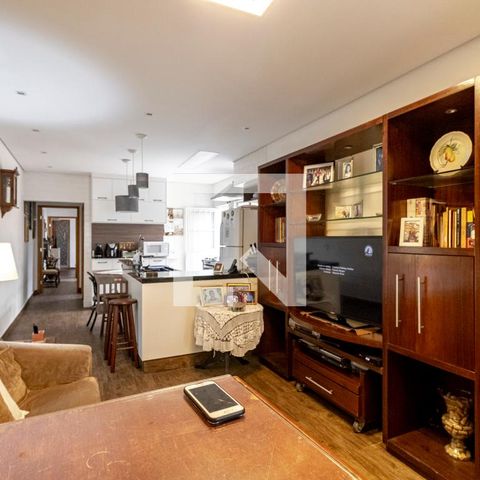 Casa à venda com 159m², 3 quartos e 2 vagasSala