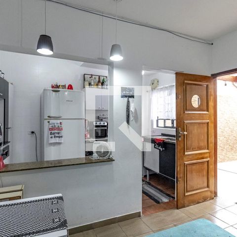 Casa à venda com 159m², 3 quartos e 2 vagasEdícula - Sala