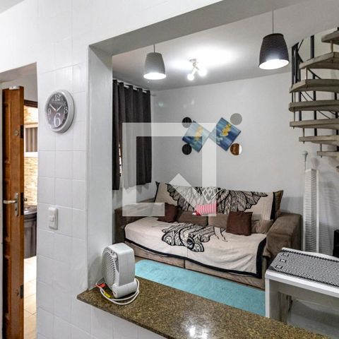 Casa à venda com 159m², 3 quartos e 2 vagasEdícula - Cozinha
