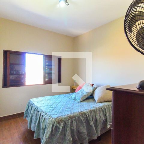 Casa à venda com 259m², 3 quartos e 2 vagasQuarto 2