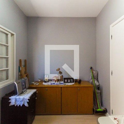 Casa à venda com 259m², 3 quartos e 2 vagasQuarto 3
