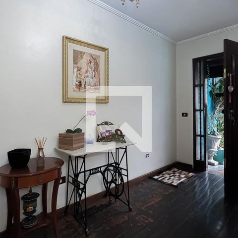Casa à venda com 190m², 3 quartos e 3 vagasEntrada