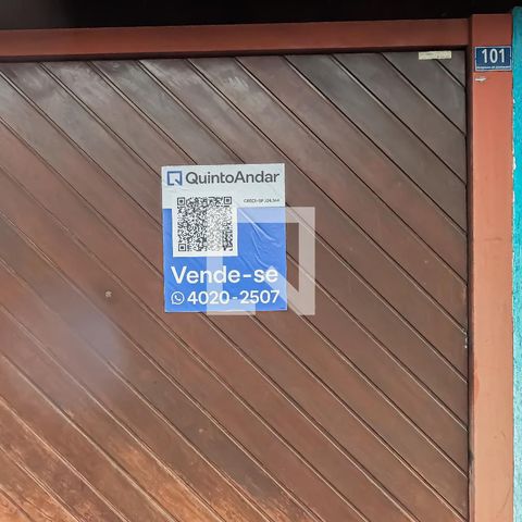 Casa à venda com 190m², 3 quartos e 3 vagasPlaca