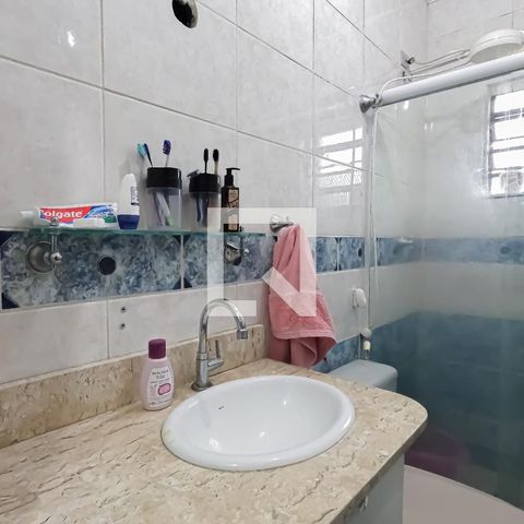 Casa à venda com 190m², 3 quartos e 3 vagasBanheiro