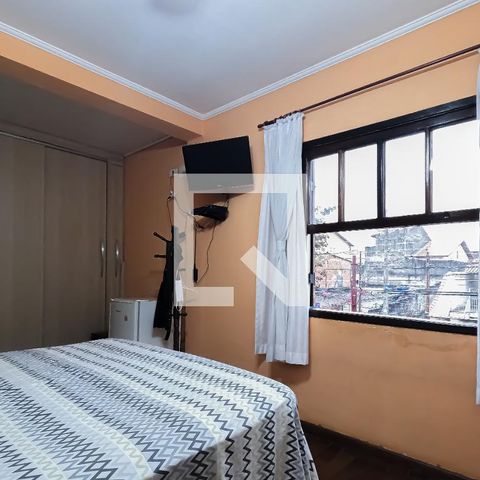 Casa à venda com 190m², 3 quartos e 3 vagasSuíte