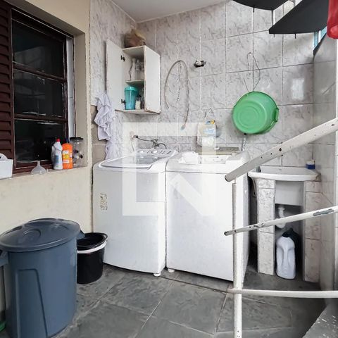 Casa à venda com 190m², 3 quartos e 3 vagasÁrea de Serviço