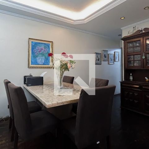 Casa à venda com 190m², 3 quartos e 3 vagasSala