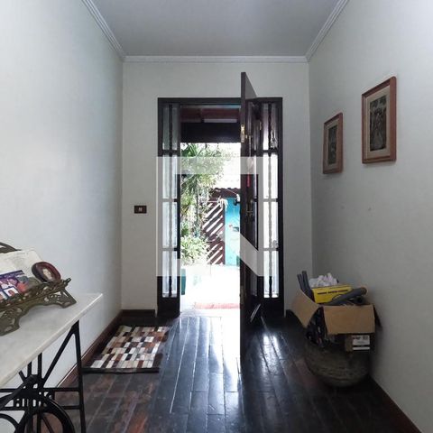 Casa à venda com 190m², 3 quartos e 3 vagasEntrada