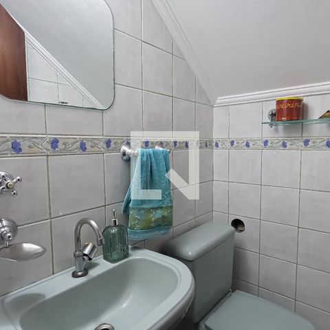 Casa à venda com 190m², 3 quartos e 3 vagasLavabo