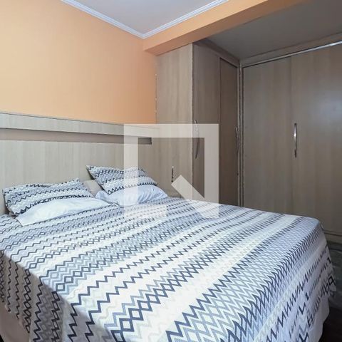 Casa à venda com 190m², 3 quartos e 3 vagasSuíte