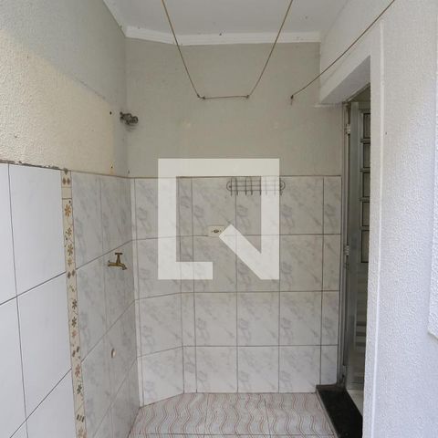 Casa de condomínio à venda com 51m², 2 quartos e 1 vagaÁrea de Serviço