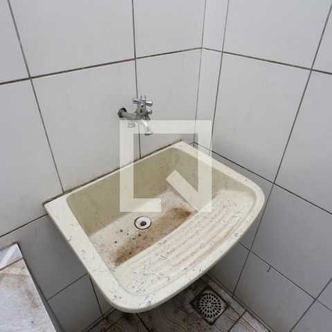 Casa de condomínio à venda com 51m², 2 quartos e 1 vagaÁrea de Serviço