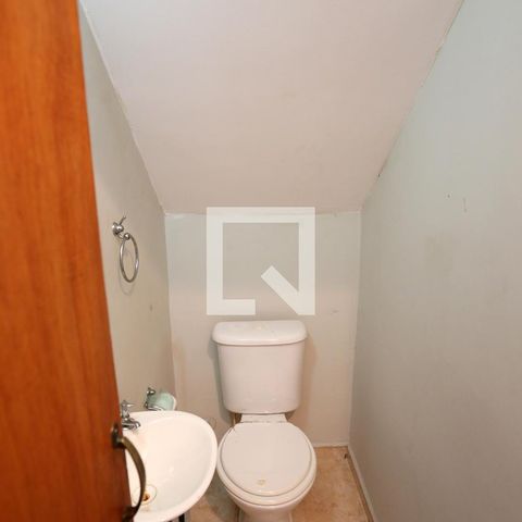 Casa de condomínio à venda com 51m², 2 quartos e 1 vagaLavabo