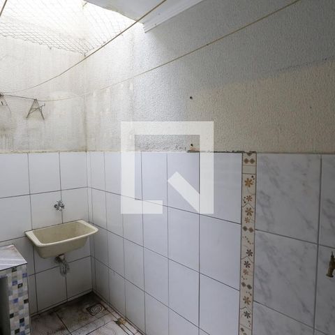 Casa de condomínio à venda com 51m², 2 quartos e 1 vagaÁrea de Serviço