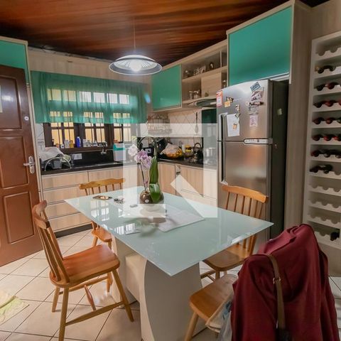 Casa à venda com 190m², 3 quartos e 3 vagasCozinha