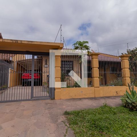 Casa à venda com 190m², 3 quartos e 3 vagasFachada