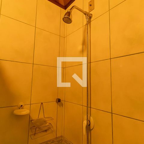 Casa à venda com 190m², 3 quartos e 3 vagasBanheiro