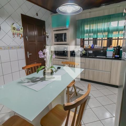 Casa à venda com 190m², 3 quartos e 3 vagasCozinha
