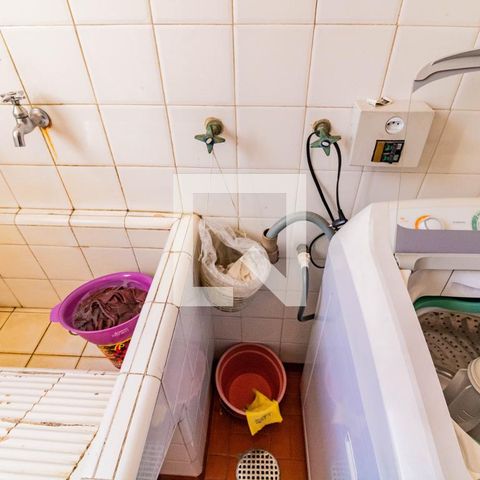 Casa à venda com 220m², 3 quartos e 3 vagasÁrea de Serviço