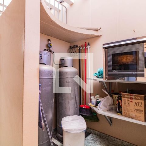 Casa à venda com 220m², 3 quartos e 3 vagasÁrea Externa