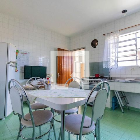 Casa à venda com 220m², 3 quartos e 3 vagasCozinha
