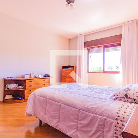 Casa à venda com 220m², 3 quartos e 3 vagasSuite 1