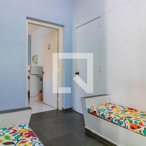 Casa à venda com 220m², 3 quartos e 3 vagasSala 2