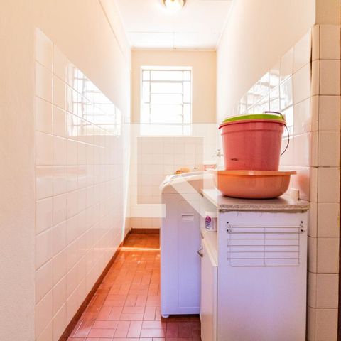 Casa à venda com 220m², 3 quartos e 3 vagasÁrea de Serviço