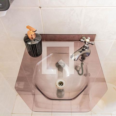 Casa à venda com 220m², 3 quartos e 3 vagasLavabo 1