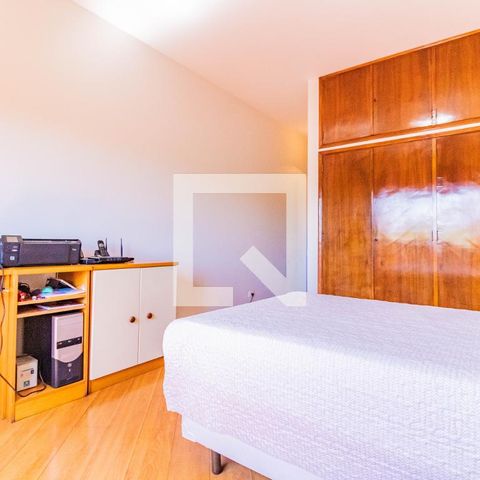 Casa à venda com 220m², 3 quartos e 3 vagasSuite 2