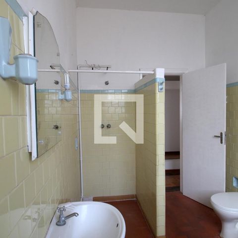 Casa para alugar com 500m², 5 quartos e 1 vagaBanheiro 
