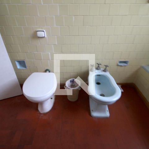 Casa para alugar com 500m², 5 quartos e 1 vagaBanheiro