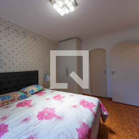Casa para alugar com 150m², 3 quartos e 4 vagas Casa para alugar com 150m², 3 quartos e 4 vagassuíte 2